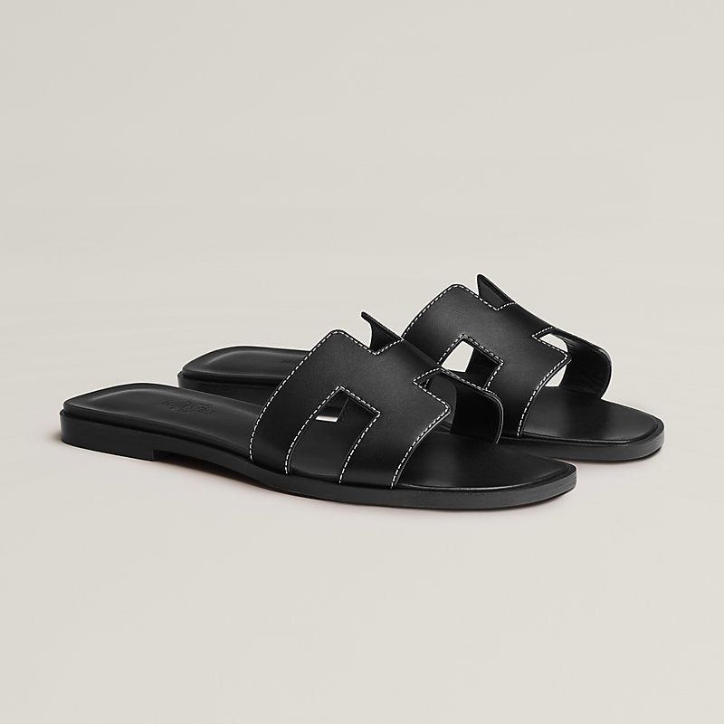 ELADÉLE HM Slides