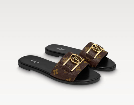 ELADÉLE Slides